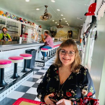 Dewar's Candy Shop - Such cute interior! - Candy Stores Near Me - Bakersfield, California