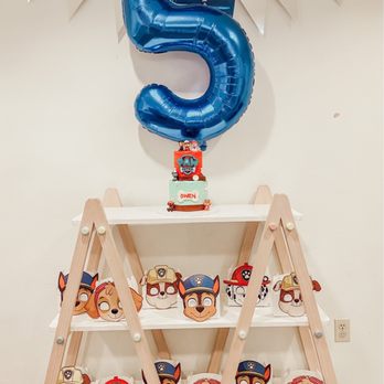 HERS Bakery - Paw Patrol birthday cake with toy figures - Desserts Near Me - Los Angeles, California HERS Bakery - Paw Patrol birthday cake with toy figures - Desserts Near Me - Los Angeles, California
