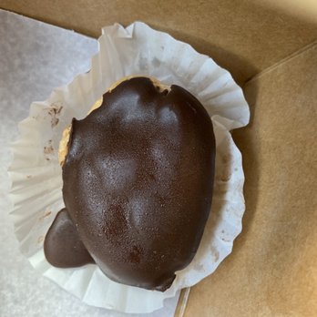 Mangia Toscano - Eclair - Italian Near Me - Metuchen, New Jersey Mangia Toscano - Eclair - Italian Near Me - Metuchen, New Jersey