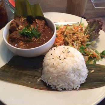 Banana Tree - Chicken Rendang - Asian Fusion Near Me - London, XGL Banana Tree - Chicken Rendang - Asian Fusion Near Me - London, XGL