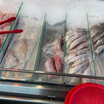 Young Fish Market - Red Snapper & tile fish - Seafood Markets Near Me - New York, New York Young Fish Market - Red Snapper & tile fish - Seafood Markets Near Me - New York, New York