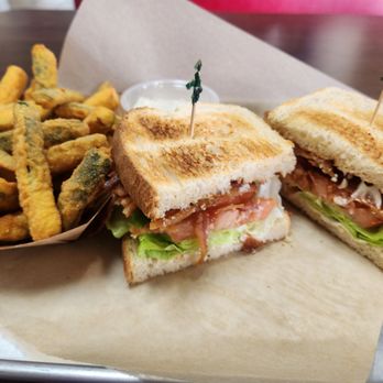 Shorty'z - BLT w/ zucchini fries - Breakfast & Brunch Near Me - Fullerton, California Shorty'z - BLT w/ zucchini fries - Breakfast & Brunch Near Me - Fullerton, California