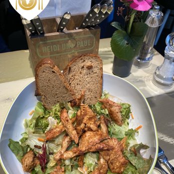 Heidi und Paul - Salad with Tandori chicken - Salad Near Me - Frankfurt, HE