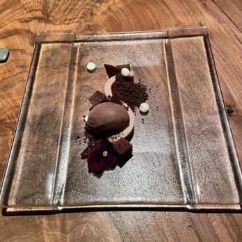 Localis - A whole lot of chocolate - New American Near Me - Sacramento, California