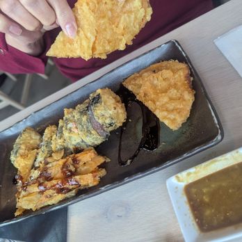 Maru Sushi & Grill - Sushi Bars Near Me - Grand Rapids, Michigan