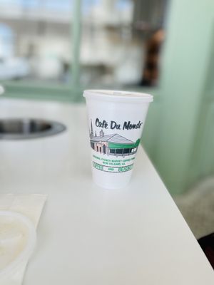 Cafe Du Monde by null