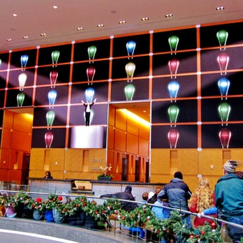 The Comcast Experience HD Video Wall - light bulbs at the first show at 10am on Sat. - Local Flavor Near Me - Philadelphia, Pennsylvania The Comcast Experience HD Video Wall - light bulbs at the first show at 10am on Sat. - Local Flavor Near Me - Philadelphia, Pennsylvania