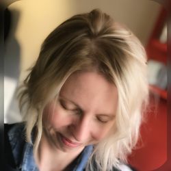 Revive Hair Studio - Short bob with Balayage retouch