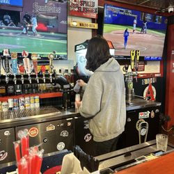 Waldos Chicken And Beer - The bartender