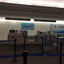 Allegiant Air - Small counter at airport