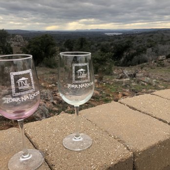 Torr Na Lochs - Patio vista - Wineries Near Me - Burnet, Texas