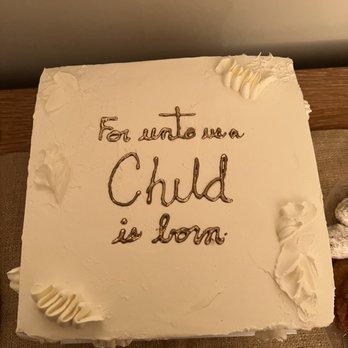 Layered Cakes + Bakes - Christmas cake chocolate with banana delicious - Custom Cakes Near Me Layered Cakes + Bakes - Christmas cake chocolate with banana delicious - Custom Cakes Near Me