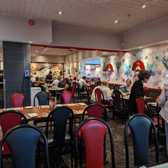 Mandarin Restaurant - Inside - Buffets Near Me - Mississauga, Ontario Mandarin Restaurant - Inside - Buffets Near Me - Mississauga, Ontario