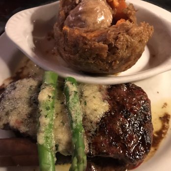 Ruby River - 6oz garlic Top Sirloin Steak and Jacketed Cinnamon Yam... mmm! - American Near Me - Ogden, Utah