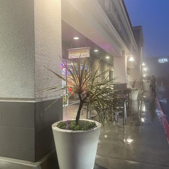 Dragonfly Thai - Outside - Thai Near Me - Rolling Hills Estates, California