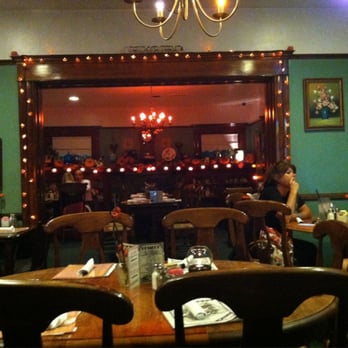 Rutabegorz - The inside dining area - Wraps Near Me - Orange, California
