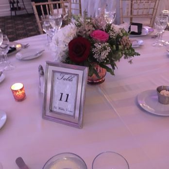 Wilshire Caterers - Table setting - Caterers Near Me - West Orange, New Jersey Wilshire Caterers - Table setting - Caterers Near Me - West Orange, New Jersey