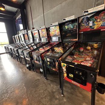 Brewhalla - Hotels Near Me - Fargo, North Dakota