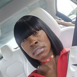 Hair By KitKat - I LOVE this hair, always so silky and FULL of body, my hair is always bouncy,and it last so long never shedding or tangling