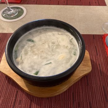 New Korea - Angeblich soll in dieser Suppe Rindfleisch drin sein , schmeckt vor allem nach viel zu viel weißem Pfeffer ... - Korean Near Me - Groß-Gerau, HE New Korea - Angeblich soll in dieser Suppe Rindfleisch drin sein , schmeckt vor allem nach viel zu viel weißem Pfeffer ... - Korean Near Me - Groß-Gerau, HE