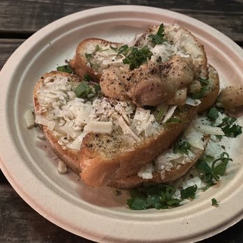 Patrizi's - Garlic Bread - Italian Near Me - Austin, Texas