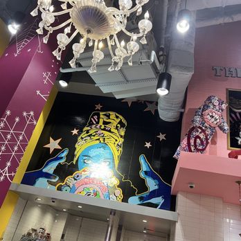 Voodoo Doughnut - Inside - Bakeries Near Me - Orlando, Florida Voodoo Doughnut - Inside - Bakeries Near Me - Orlando, Florida