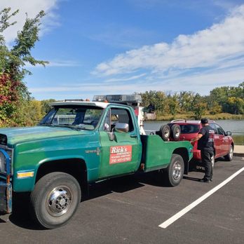 Rick's Emergency Roadside Assistance - Roadside Assistance Near Me - Chicago, Illinois Rick's Emergency Roadside Assistance - Roadside Assistance Near Me - Chicago, Illinois