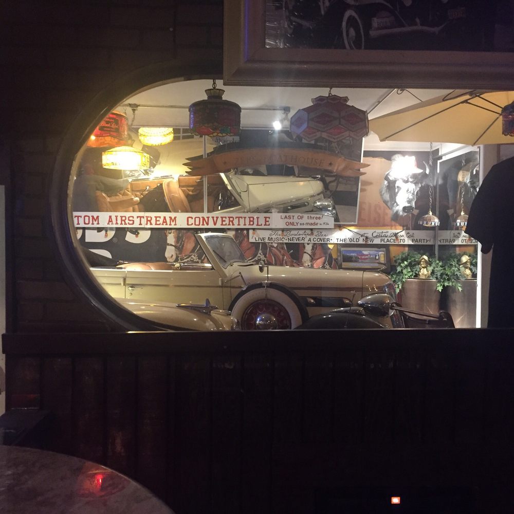 The Boulevard - Old car display - Cocktail Bars Near Me - Costa Mesa, California The Boulevard - Old car display - Cocktail Bars Near Me - Costa Mesa, California