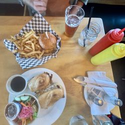 Harbour House - French dip & burger