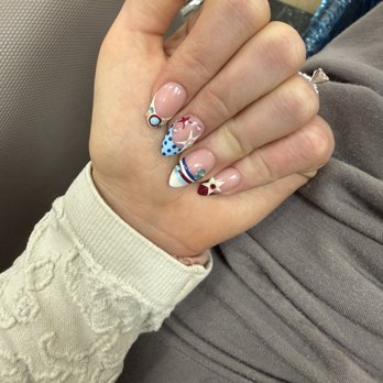 Luxury Spa & Salon - Hair Salons Near Me - Salinas, California Luxury Spa & Salon - Hair Salons Near Me - Salinas, California