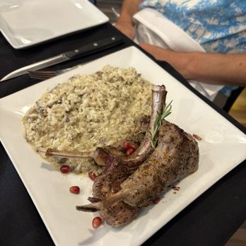 Dolce Caffe - Lamb chops - Bakeries Near Me - Reno, Nevada Dolce Caffe - Lamb chops - Bakeries Near Me - Reno, Nevada