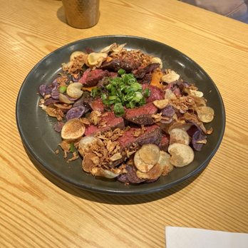 Tendon Kohaku - skirt steak with carrots - Japanese Near Me - Bellevue, Washington