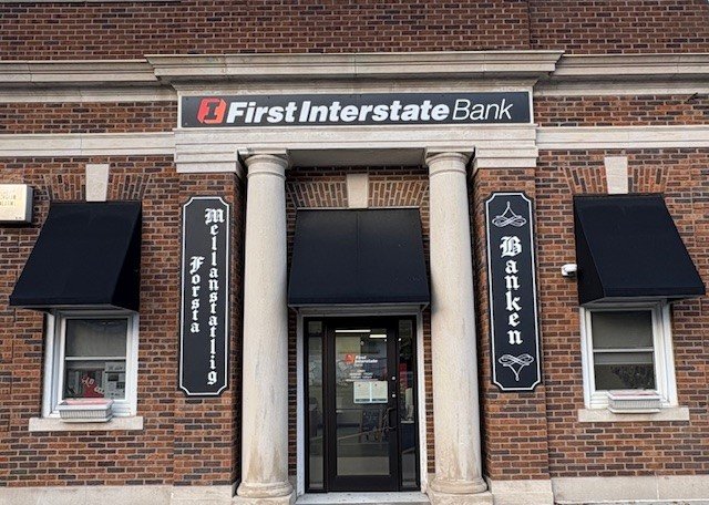 FIRST INTERSTATE BANK - Updated June 2026 - 401 Broad Ave, Stanton ...