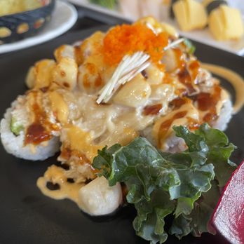 Minori Sushi - 65. Scallop Volcano Roll - Sushi Bars Near Me - Los Angeles, California Minori Sushi - 65. Scallop Volcano Roll - Sushi Bars Near Me - Los Angeles, California