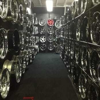 U.A.S. Custom Wheels And Tires - Rim Hall - Tires Near Me - Hawthorne, California