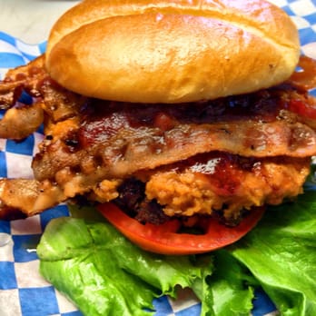 Beachwood Eatery - Hot Dogs Near Me - The Dalles, Oregon