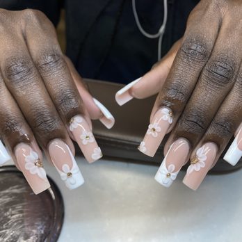 Luxury Nails - Nails design - Nail Salons Near Me - Eagle Mountain, Utah