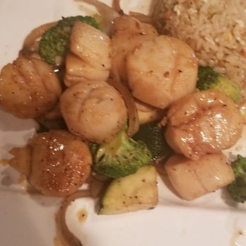 Kawa Sushi - This little nugget was so good, we had to come have dinner again. Hibachi tonight,the Shrimp and Scallops did NOT disappoint! - Sushi Bars Near Me - Houston, Texas
