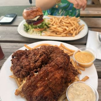 Cottonwood - Chicken Strips - New American Near Me - Houston, Texas Cottonwood - Chicken Strips - New American Near Me - Houston, Texas