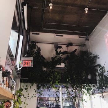 Ceremony Salon - Hair Salons Near Me - Portland, Oregon