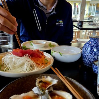 Raw Bar - Sushi Bars Near Me - Bondi, NSW Raw Bar - Sushi Bars Near Me - Bondi, NSW