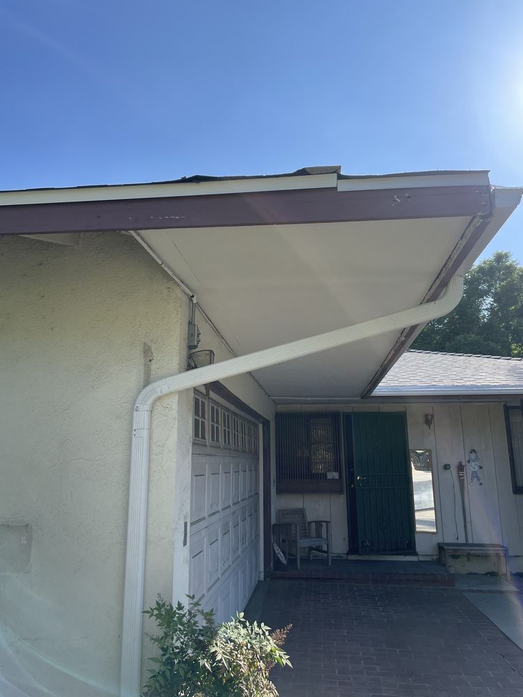 Slide of Rex Roofing