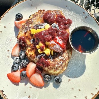 Pistachio's - Berries French Toast - Breakfast & Brunch Near Me - Longmont, Colorado Pistachio's - Berries French Toast - Breakfast & Brunch Near Me - Longmont, Colorado