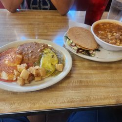 Melanie's Cafe - Divorced eggs plate and Pozole (pork)