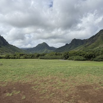 Kualoa Ranch - Breathtaking Views - Tours Near Me - Kaneohe, Hawaii Kualoa Ranch - Breathtaking Views - Tours Near Me - Kaneohe, Hawaii