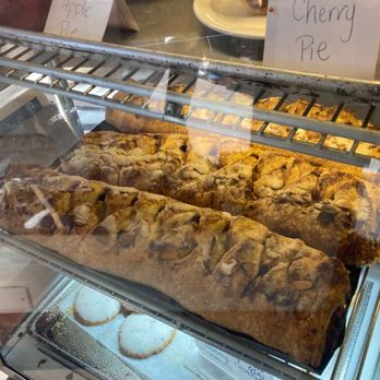 Andersen's Danish Bakery & Restaurant - Bakeries Near Me - Santa Barbara, California Andersen's Danish Bakery & Restaurant - Bakeries Near Me - Santa Barbara, California