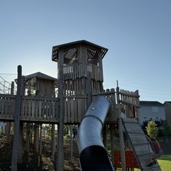 Brentwood Park