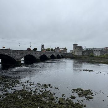 King John's Castle - Landmarks & Historical Buildings Near Me - Limerick, LK