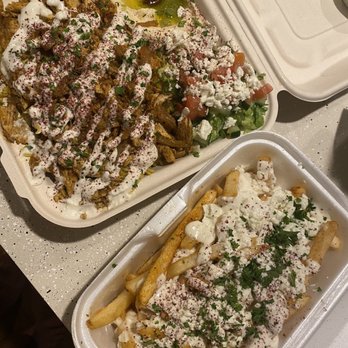 Gyro Makers - Chicken Shwarma & Gyro fries! - Greek Near Me - Renton, Washington