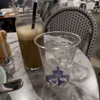Bluestone Lane - Steiner St Café - No lids (& apparently no f***s) given when asked for a to go cup - Coffee & Tea Near Me - San Francisco, California